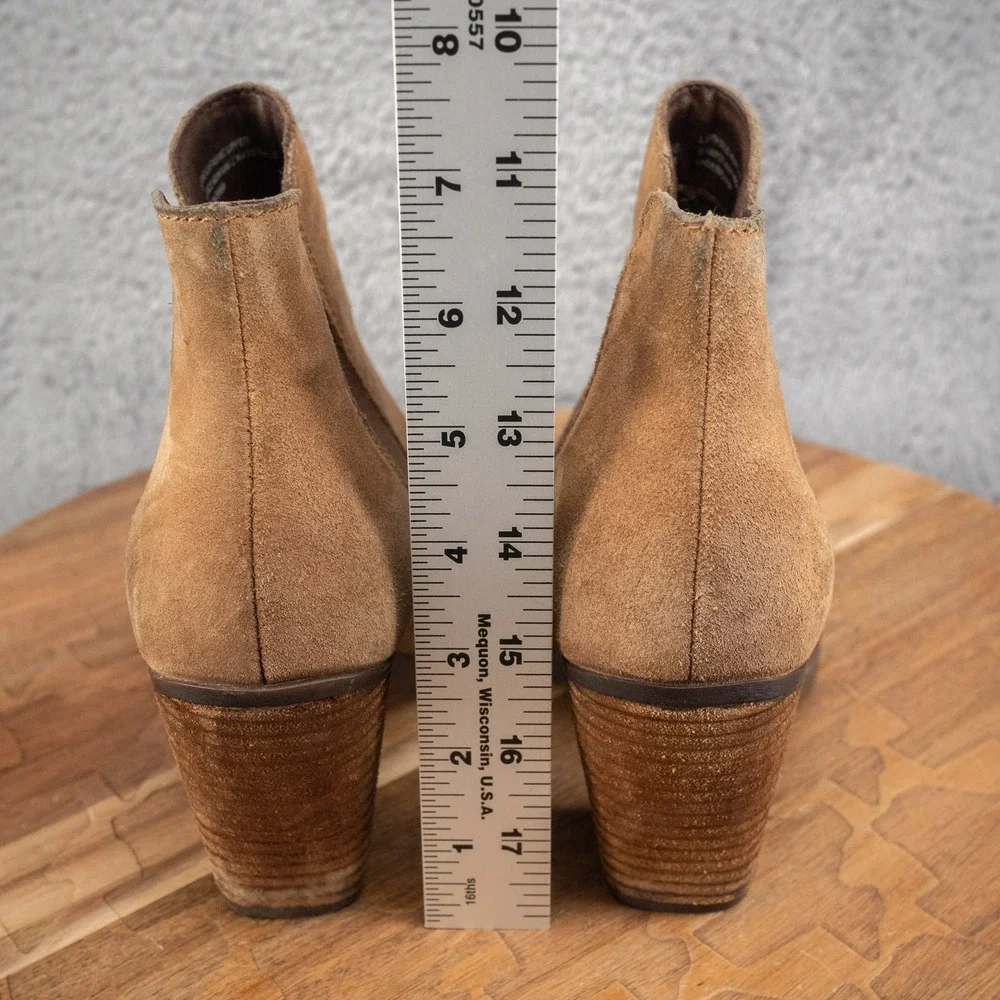Born Boots Women's 7 M Brown Chelsea Ankle Booties Stacked Block Heel Suede